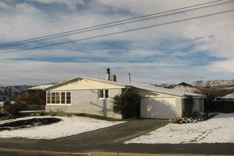 Photo of property in 40 Aronui Road, Bridge Hill, Alexandra, 9320