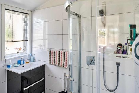 Photo of property in 27 Awatea Street, Ranui, Porirua, 5024