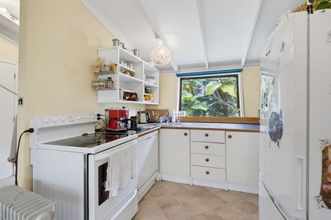 Photo of property in 1913 Paparoa Valley Road, Paparoa, 0571