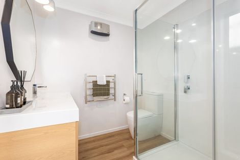 Photo of property in 136 Endeavour Drive, Whitby, Porirua, 5024