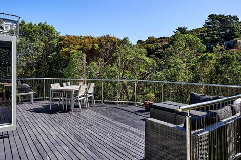 Photo of property in 101 Cluny Road, Plimmerton, Porirua, 5026