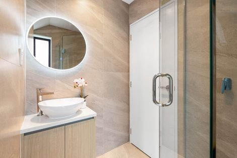 Photo of property in 28c Walker Road, Point Chevalier, Auckland, 1022