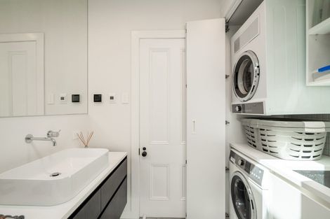 Photo of property in 3 Wynyard Road, Mount Eden, Auckland, 1024