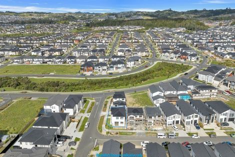 Photo of property in 57 Ksenia Drive, Flat Bush, Auckland, 2019