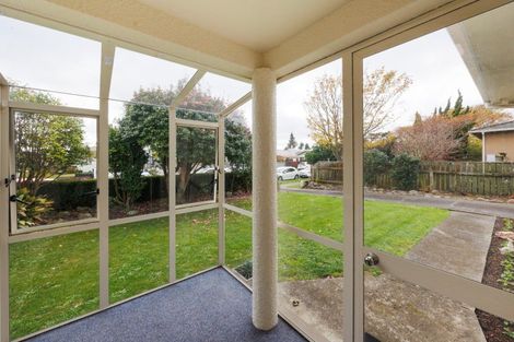 Photo of property in 26 Puriri Terrace, Roslyn, Palmerston North, 4414