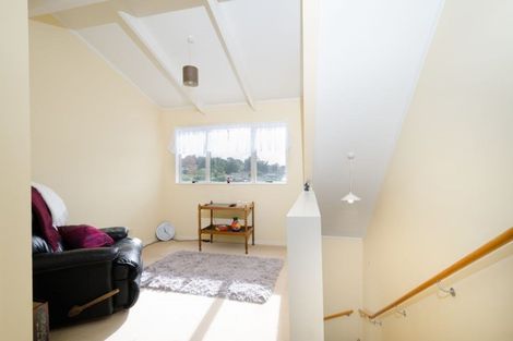 Photo of property in 16 Carillon Place, Massey, Auckland, 0614