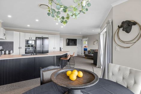 Photo of property in 215 Oyster Point Road, Kaukapakapa, Warkworth, 0984