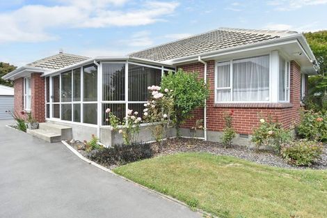 Photo of property in 184 Withells Road, Avonhead, Christchurch, 8042
