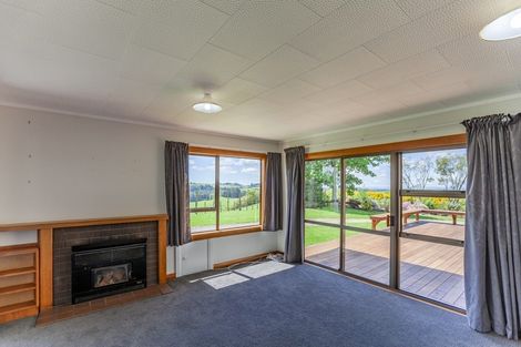 Photo of property in 196 Clinton-makaretu Road, Ashley Clinton, Takapau, 4286