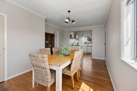 Photo of property in 162 Tukapa Street, Westown, New Plymouth, 4310