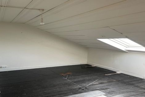 Photo of property in 1a Hereford Street, West End, Palmerston North, 4410