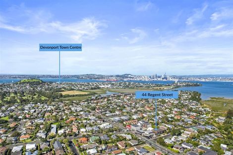 Photo of property in 44 Regent Street, Devonport, Auckland, 0624