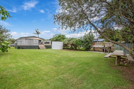 Photo of property in 125 Oakura Road, Oakura, Hikurangi, 0184