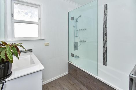 Photo of property in 38 Jupiter Street, Rosehill, Papakura, 2113