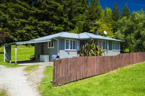 Photo of property in 68 Endcliffe Road, Kaiti, Gisborne, 4010