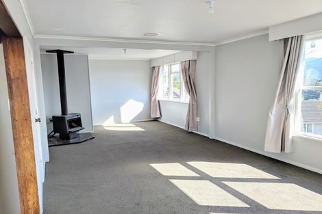 Photo of property in 21 King Crescent, Ranui, Porirua, 5024