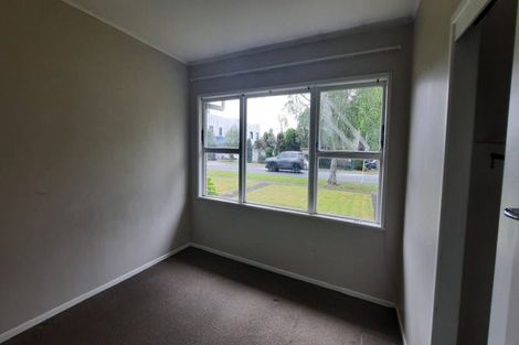 Photo of property in 1/468 Swanson Road, Ranui, Auckland, 0612