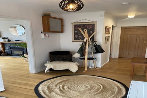 Photo of property in 44 Philomel Crescent, Bayswater, Auckland, 0622