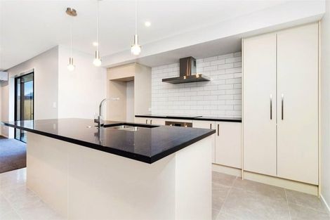 Photo of property in 17 Allied Road, Halswell, Christchurch, 8025