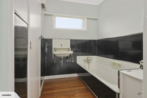 Photo of property in 19 Spring Street, Papatoetoe, Auckland, 2025