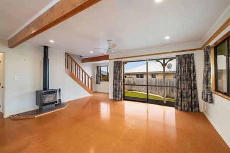 Photo of property in 9 Romar Lane, Heathcote Valley, Christchurch, 8022