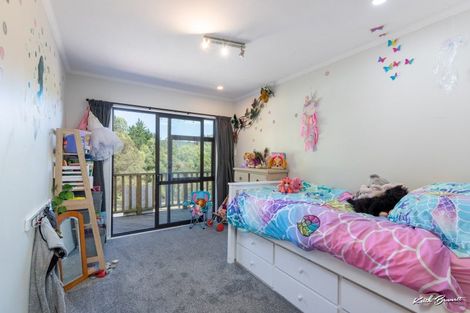 Photo of property in 243 Katherine Mansfield Drive, Whitemans Valley, Upper Hutt, 5371