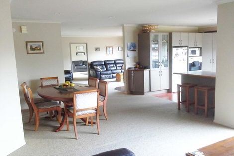 Photo of property in 176c Heta Road, Highlands Park, New Plymouth, 4312