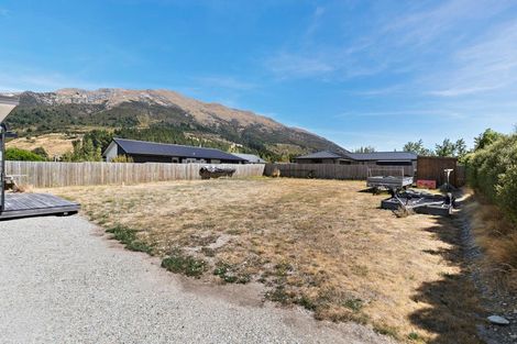 Photo of property in 4 Little Maude Drive, Lake Hawea, Wanaka, 9382