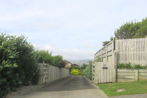 Photo of property in 8 Pendennis Point, Camborne, Porirua, 5026