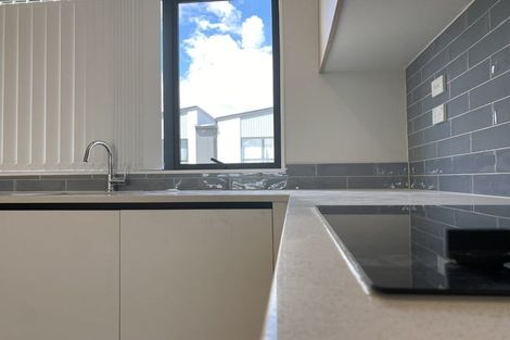 Photo of property in 31 Hinonga Loop, Silverdale, 0932