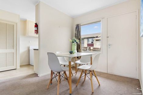 Photo of property in 3/26 Arawa Street, New Lynn, Auckland, 0600