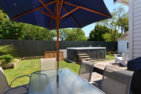 Photo of property in 15 Myrtle Street, Hamilton East, Hamilton, 3216