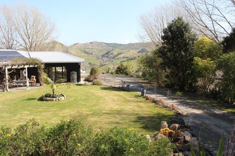 Photo of property in Hedgeley Road, Eskdale, Napier, 4182