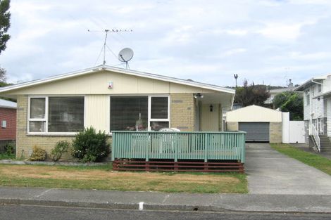 Photo of property in 4 Ruru Crescent, Heretaunga, Upper Hutt, 5018