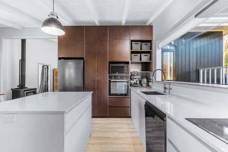 Photo of property in 101 Shepherd Road, Waipahihi, Taupo, 3330