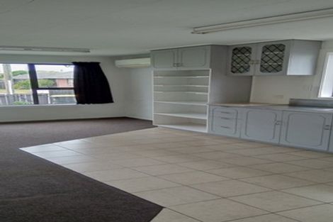 Photo of property in 33 Bournemouth Crescent, Aranui, Christchurch, 8061