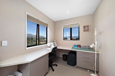 Photo of property in 4 Mary Lane, Lake Hawea, Wanaka, 9382