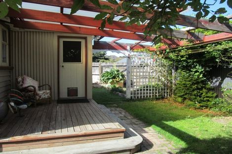 Photo of property in 32 Station Street, Alexandra, 9320