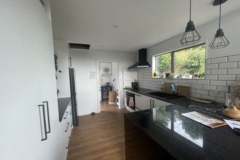 Photo of property in 10 Linwood Way, Island Bay, Wellington, 6023