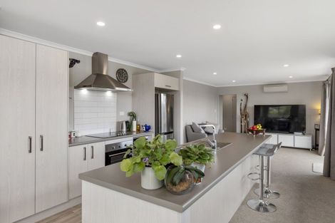 Photo of property in 66 Sentinel Avenue, Omokoroa, 3114