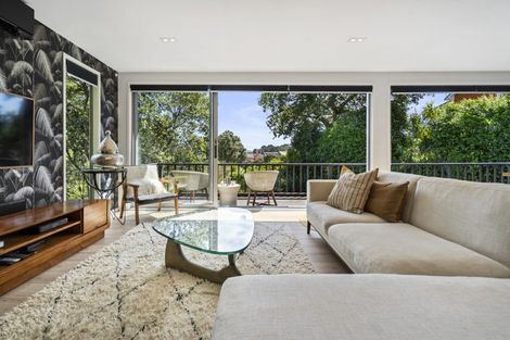 Photo of property in 32a Palmerston Road, Birkenhead, Auckland, 0626