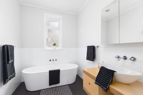 Photo of property in 17a Brougham Street, Nelson South, Nelson, 7010