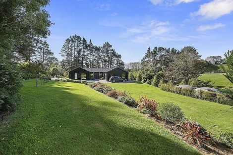 Photo of property in 68 Parrs Road, Hurworth, New Plymouth, 4371