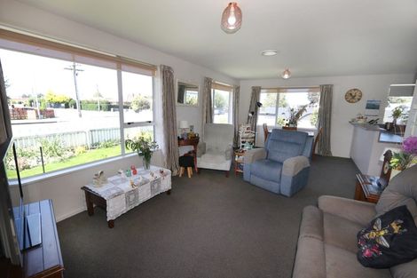 Photo of property in 6 Johnstone Street, Tinwald, Ashburton, 7700