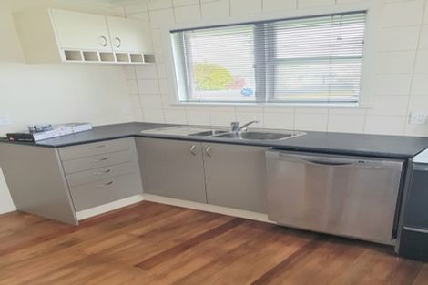 Photo of property in 1/8c Exchange Street, Ebdentown, Upper Hutt, 5018