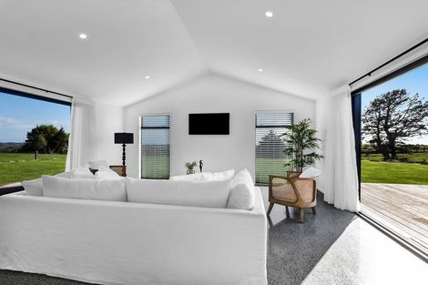 Photo of property in 110 Stockman Road, Tikorangi, Waitara, 4383