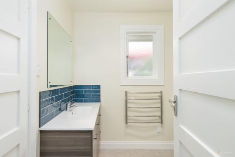 Photo of property in 51 Rhodes Street, Waimate, 7924