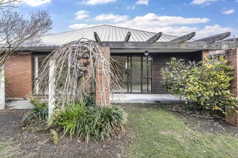 Photo of property in 2/280b Sawyers Arms Road, Bishopdale, Christchurch, 8053