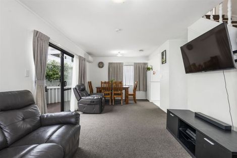 Photo of property in 1/143 Spinella Drive, Bayview, Auckland, 0629