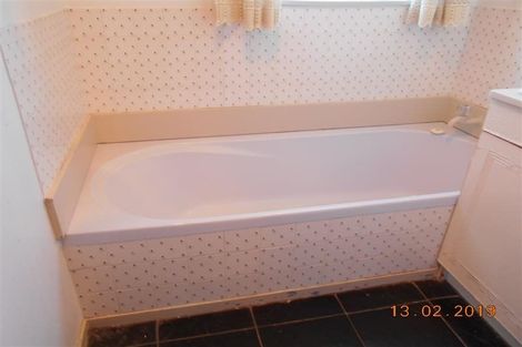 Photo of property in 1/6 Jasmine Grove, Maungaraki, Lower Hutt, 5010